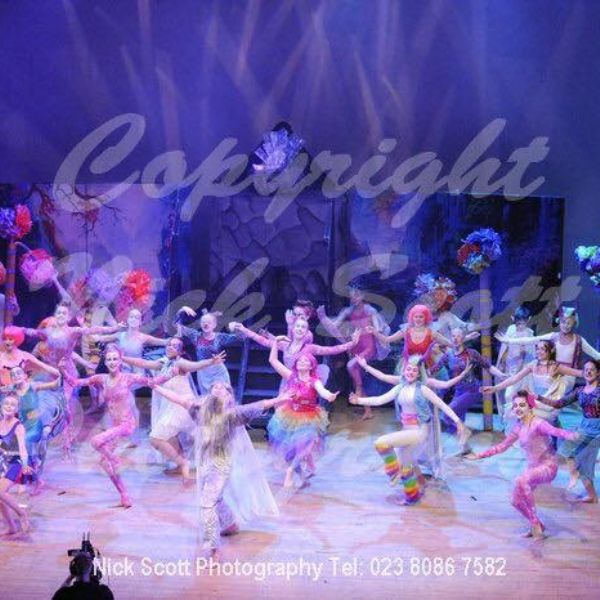 28279084_596179930726939_3221774487499406065_n