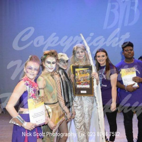 28377998_596179650726967_6546299794106976059_n