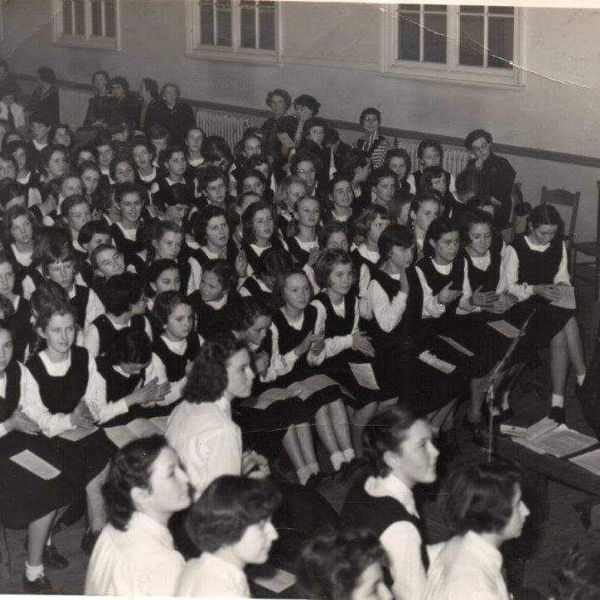 Founders Day Assembly 1954 - Courtesy o fGwyneth Kemp